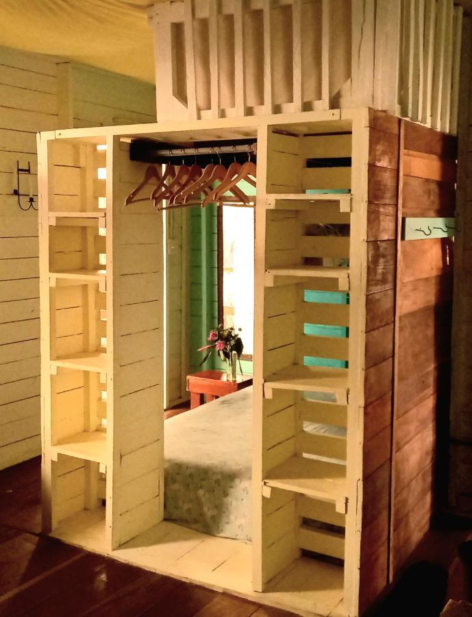 Casa Lumiere Lägenhet Bocas del Toro Exteriör bild